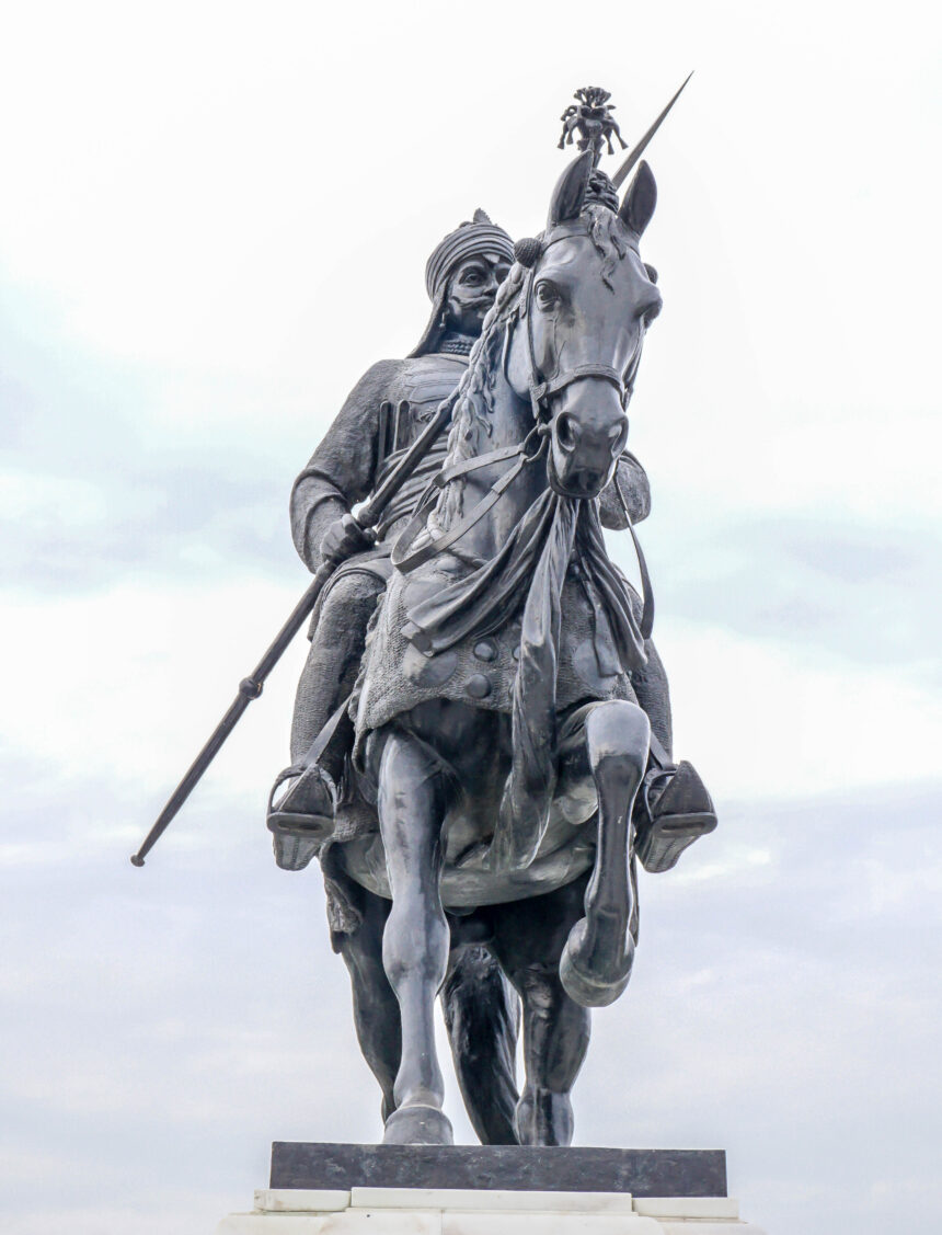 Maharana Pratap, Chetak, Rajput warrior, Kumbhalgarh Fort, historical monument, Indian history, Rajasthan, cultural heritage, equestrian statue, Maharana Pratap statue