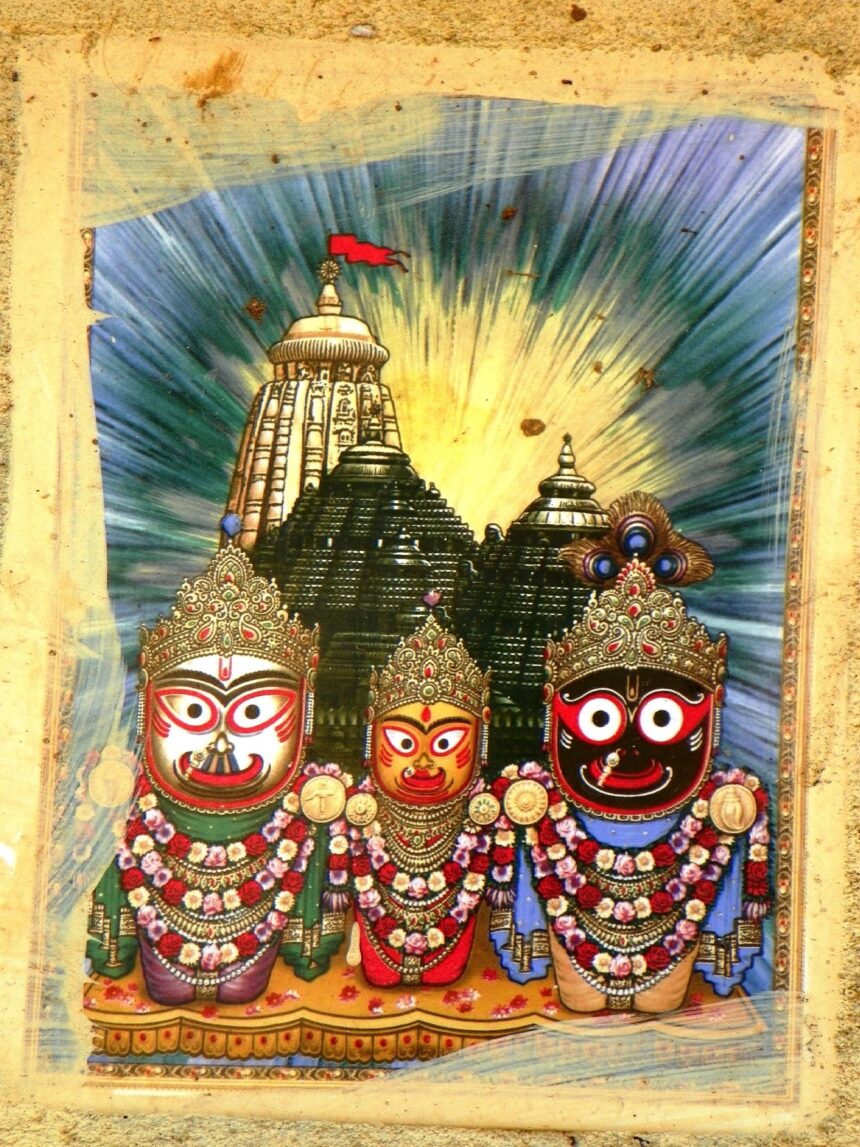 religious concert, Jagannath Temple, Puri, devotional music, priests