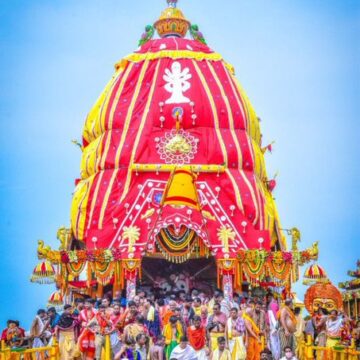 Rath Yatra, Puri, Jagannath Temple, Lord Jagannath, Hindu festival, Chariot Festival, Devotees, Indian culture, Religious procession, Odisha, Spiritual event, Traditional festival, India pilgrimage