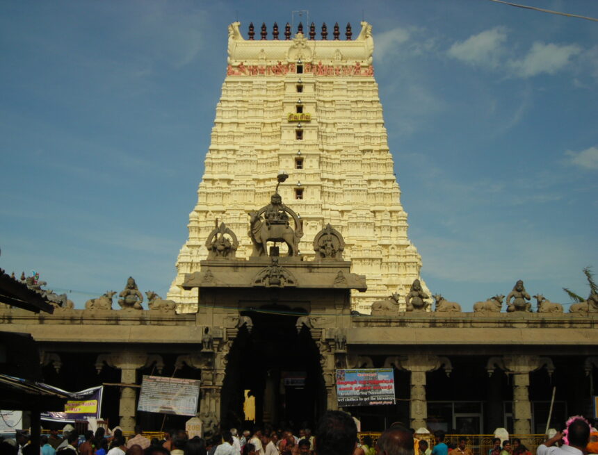Rameshwaram Temple Rameshwaram Temple, gopuram, Dravidian architecture, Hindu temple, Tamil Nadu, religious site, temple entrance, mythological sculptures, temple carvings, pilgrimage site, devotees